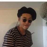 我昨天做梦了 每个梦里面都有你 因为不爱了所以不在乎