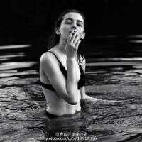 女生-----霸气 酒要喝饱 话要说足