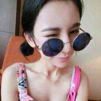 孤友与酒。 你说生活好难 我不知