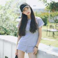 今夜良人归不归. 穿自己喜欢的衣服 和