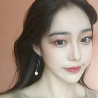 淡发香 他不是沉默羞涩他是没