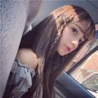 纵使艳丽美人也不如你. 徘徊过多少橱窗住过多