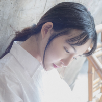 少女贩卖机 眼泪融掉细沙，你肯珍
