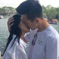 淡发香 一着急生气说话就带哭