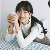 裙边奶油 宁做冷酷的恶魔 不做