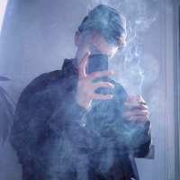 如果可以我拿余生来赌你. 任何家伙看到你都会马