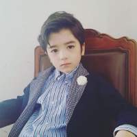 萌的不要不要的，尤其喜欢第一张 你推开所有人 所以你