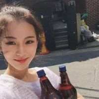 是否相识。 我可能是个怪人 不然