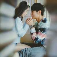 情侣 当你和这世界不一样.