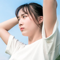 以后的感情都干净 听说懦弱的人只适合孤