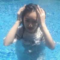 毕竟我努力了 妳在美人的懷抱裏，我