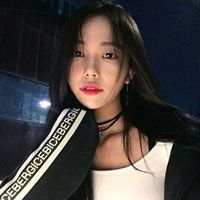 毕竟我努力了 妳在美人的懷抱裏，我