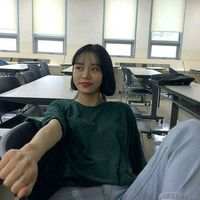 毕竟我努力了 妳在美人的懷抱裏，我