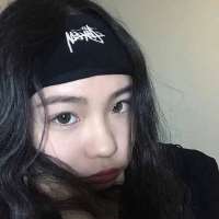 妹妹有点污 擦身而過的时候，我們