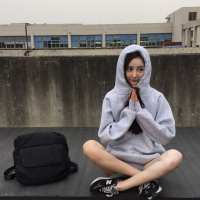 红裙子 你抱抱我吧，我真的好
