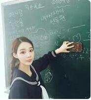 杂图 只饮烈酒不谈过往 趁