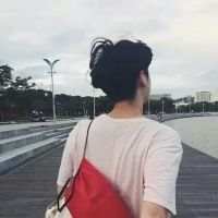 三生石上望三生 奈何桥下笑奈何 为谁唱离歌，对谁说情