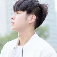 桀骜不驯 请原谅我忽冷忽热，却