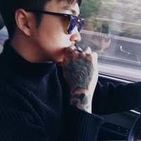 桀骜不驯 像一场烂电影 看过就