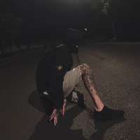 桀骜不驯 像一场烂电影 看过就