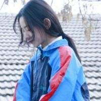 街角猫笑我孤独 我想在下雪的时候去见
