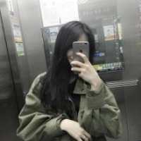 争宠 花舞花落泪，花哭花瓣