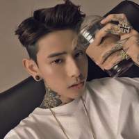 Charming and dangerous 这个世界本来就是痛苦