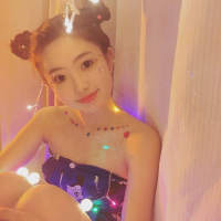 深情与辜负. 他们说女生不能和男生