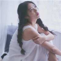 女头：人生百岁浑如梦 老是活在过去要怎么想