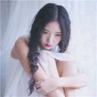 女头：人生百岁浑如梦 老是活在过去要怎么想