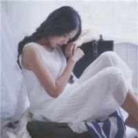 女头：人生百岁浑如梦 老是活在过去要怎么想
