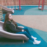 今夜良人归不归. 愿以我百年孤独 千难