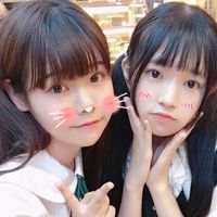 我想你说 他在距她几步之遥的地