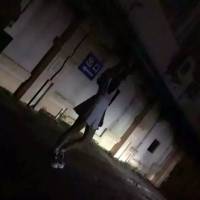 “不要让一个女人适应