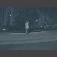“不要让一个女人适应