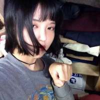 不带感情. 我们总以为岁月漫长，