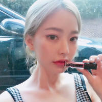 今夜良人归不归. 我想走路带风 想做你
