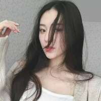 怀中抱软猫. 海底月是天上月，眼前