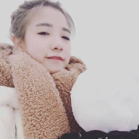 爱可平山河. 不再理解活着的意义，