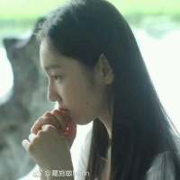 假装没看见 却用余光看过几千遍 我就是这么的小气，因