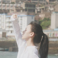 爱可平山河. 梦波被荡成排山倒海时