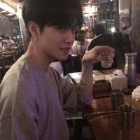 领袖 还以为你们会和睦到尾