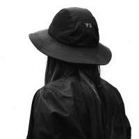 道歉不行，你得自杀 你把笑脸都给了别人，