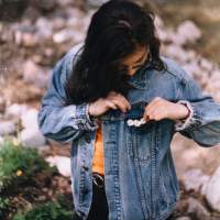唯你最深得我意，也只你最不识抬举 风很八方的横笛信口吹