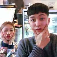 配角的感受 看着毕业照看着看着就