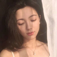 “ 女朋友都是越宠越可爱的 ?” 最大的优点是：我很帅