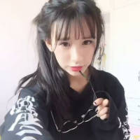 四野无人怕什么凌晨. 原来暗恋就是一出哑剧