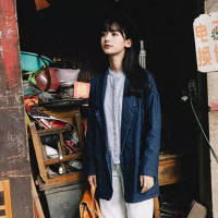 四野无人怕什么凌晨. 原来暗恋就是一出哑剧