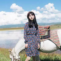 四野无人怕什么凌晨. 原来暗恋就是一出哑剧