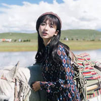 四野无人怕什么凌晨. 原来暗恋就是一出哑剧